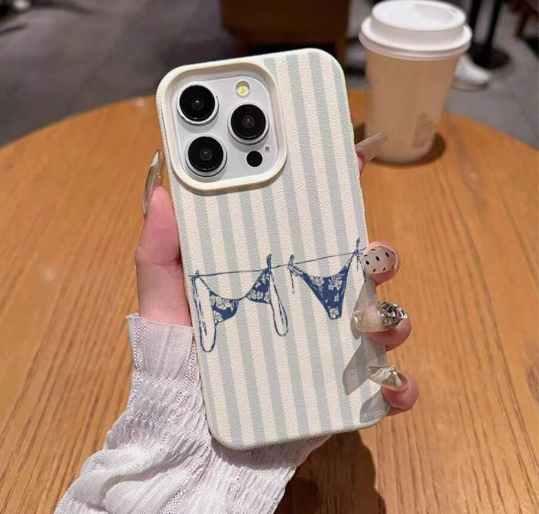 Slouchy Floral Bikini Pattern Phone Case